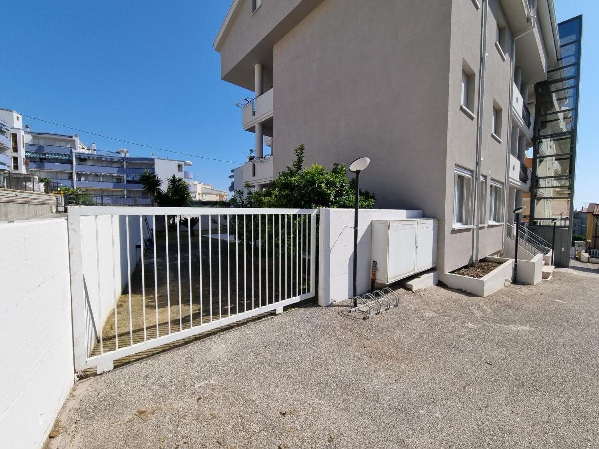 ואסטו Spalato Beach Place מראה חיצוני תמונה